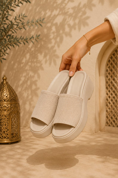 Casual sandals
