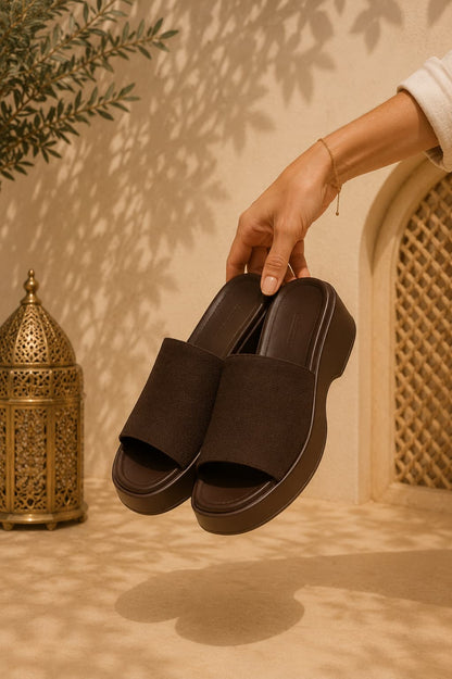 Casual sandals